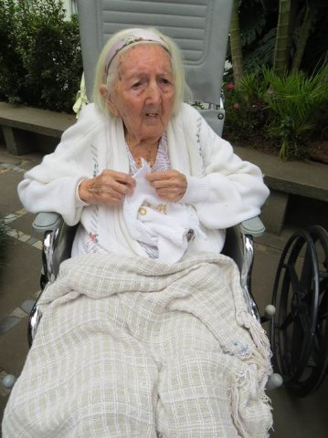 image102