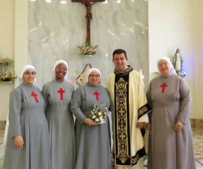 Celebração da Imaculada Conceição marca jubileu e renovação de votos religiosos